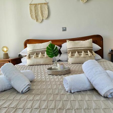 Theasis Apartments Adamantas (Milos) Exterior foto