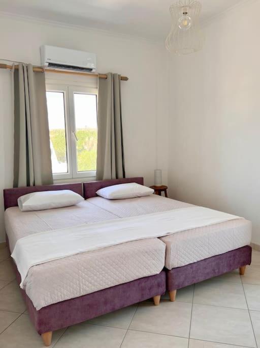 Theasis Apartments Adamantas (Milos) Exterior foto